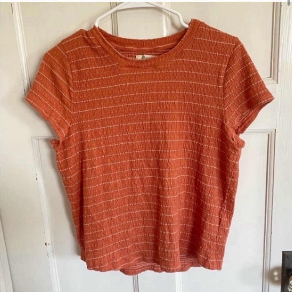 Madewell Smocked Shrunken Shirttail Tee size medium.
